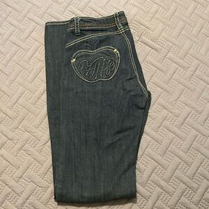 P2) Apple Bottom Jeans